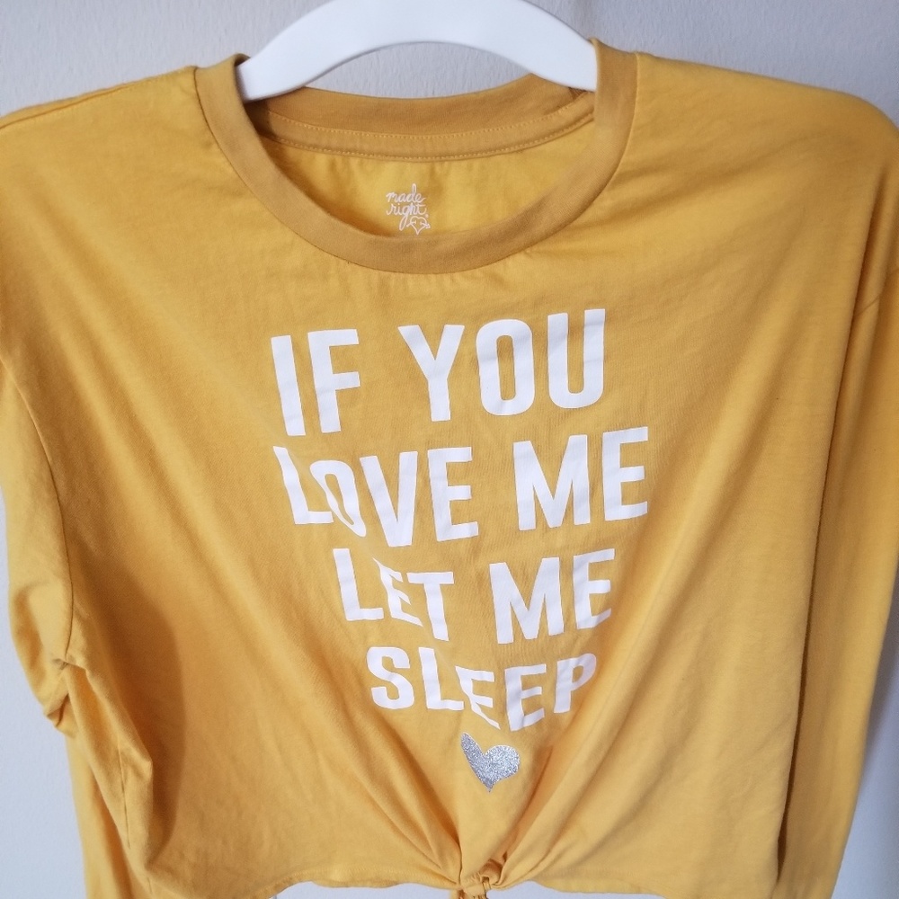 Long sleeve crop top style shirt